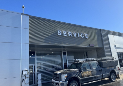 The service center at Dahl Automotive with new siding by Ledegar Roofing in La Crosse, Wisconsin. 