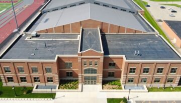 Aerial view of the new UW-La Crosse Fieldhouse's flat roof.