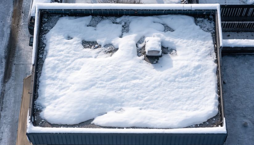 ledegar-roofing-winter-freeze-thaw-cycles-affect-commercial-business-roofs-flat