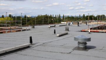 ledegar-roofing-commercial-seams-and-joints-roofing-inspection